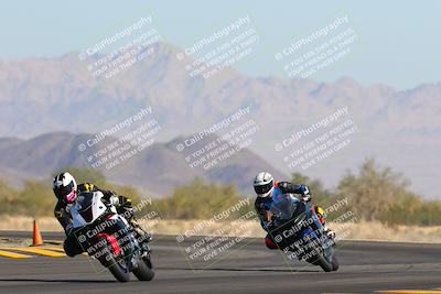 media/Nov-06-2022-SoCal Trackdays (Sun) [[208d2ccc26]]/Turn 14 (930am)/